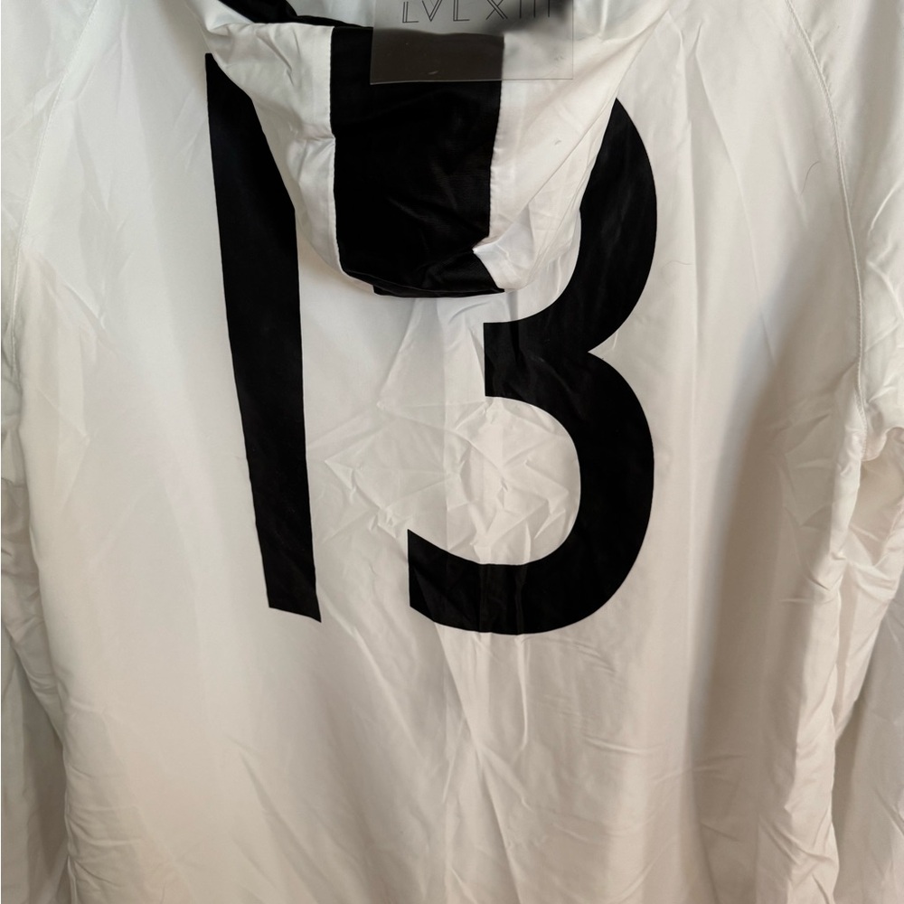 ‼️DEAL OF THE DAY LVL Men's White and Black Performance Jacket - Picture 6 of 9